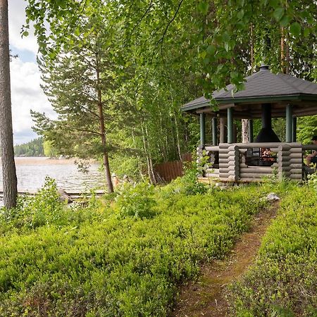 فندق Kujanpaeae | Paajoen Vuokramoekit Himos المظهر الخارجي الصورة