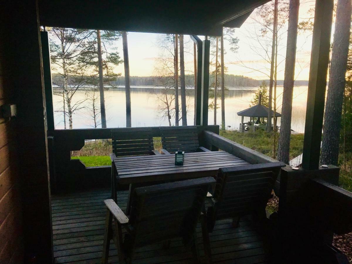فندق Kujanpaeae | Paajoen Vuokramoekit Himos المظهر الخارجي الصورة